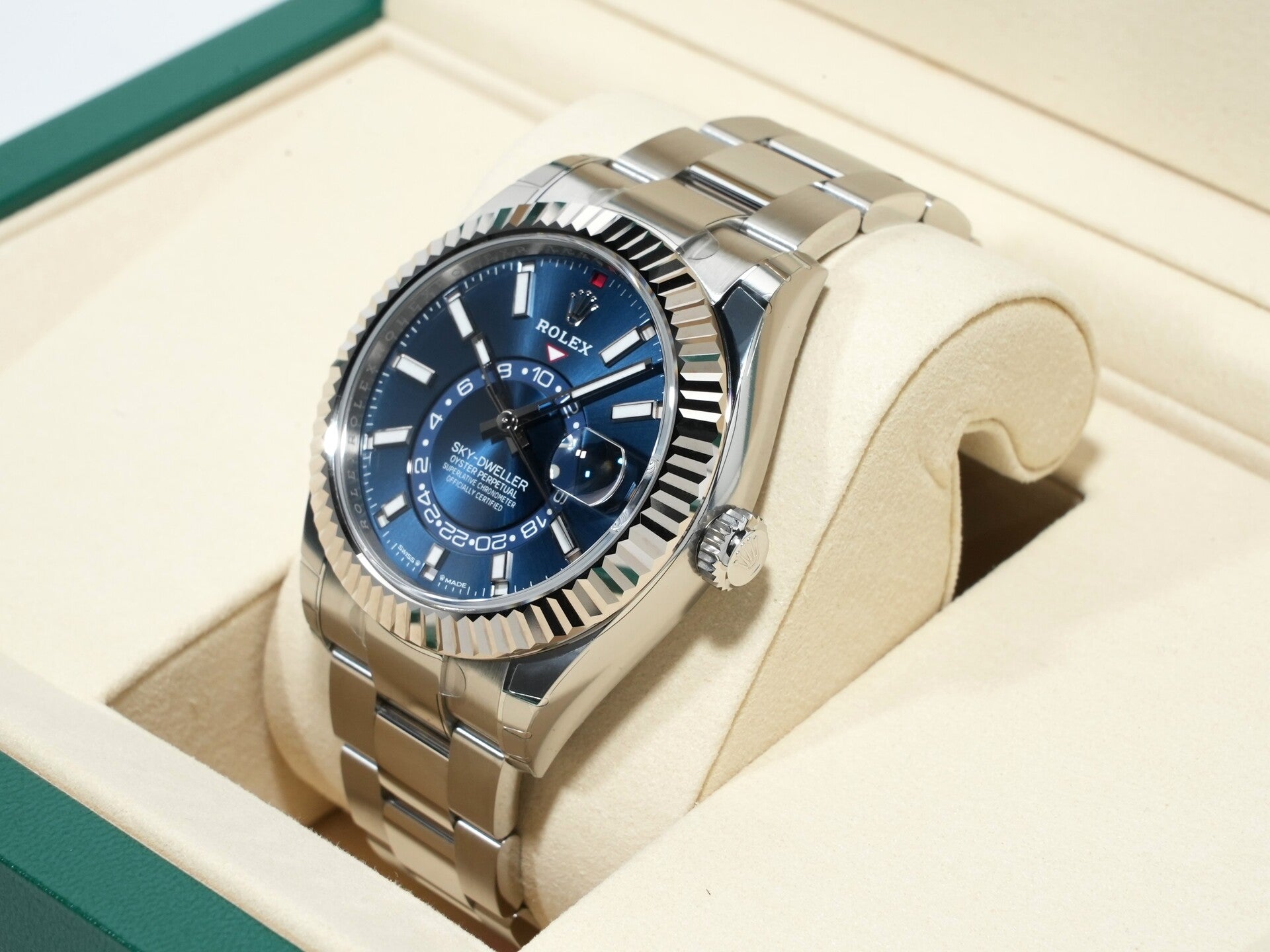 ロレックス スカイドゥエラー Ref.336934 ステンレススチール/ホワイトゴールド ブルー文字盤 オイスターブレスレット 未使用 t6v27hpj