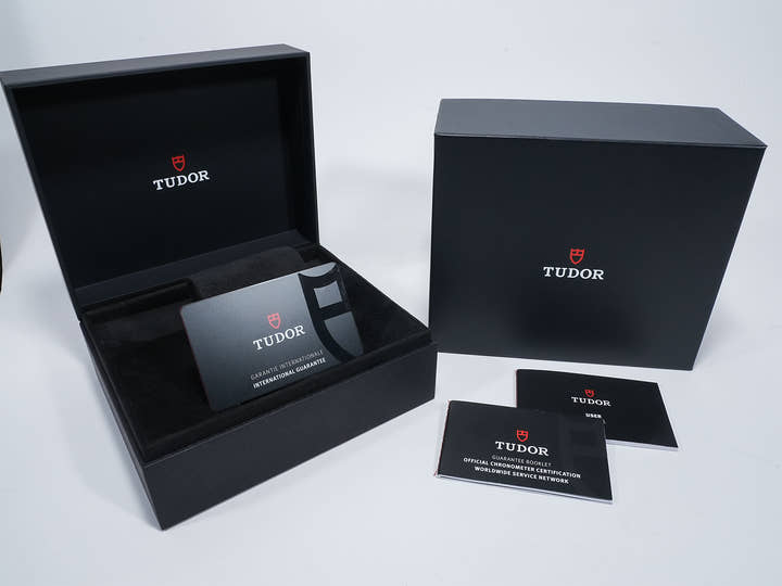 チューダー(チュードル) ブラックベイ クロノ Ref.79360N ステンレススチール ピンク文字盤 未使用 ztep6rqt