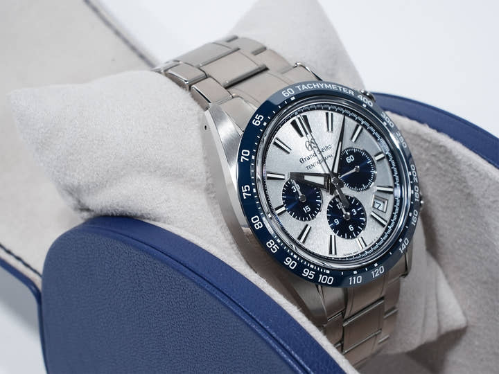 グランドセイコー エボリューション 9  テンタグラフ Ref.SLGC011 ブライトチタン シルバー文字盤 未使用 ajo3c5jt