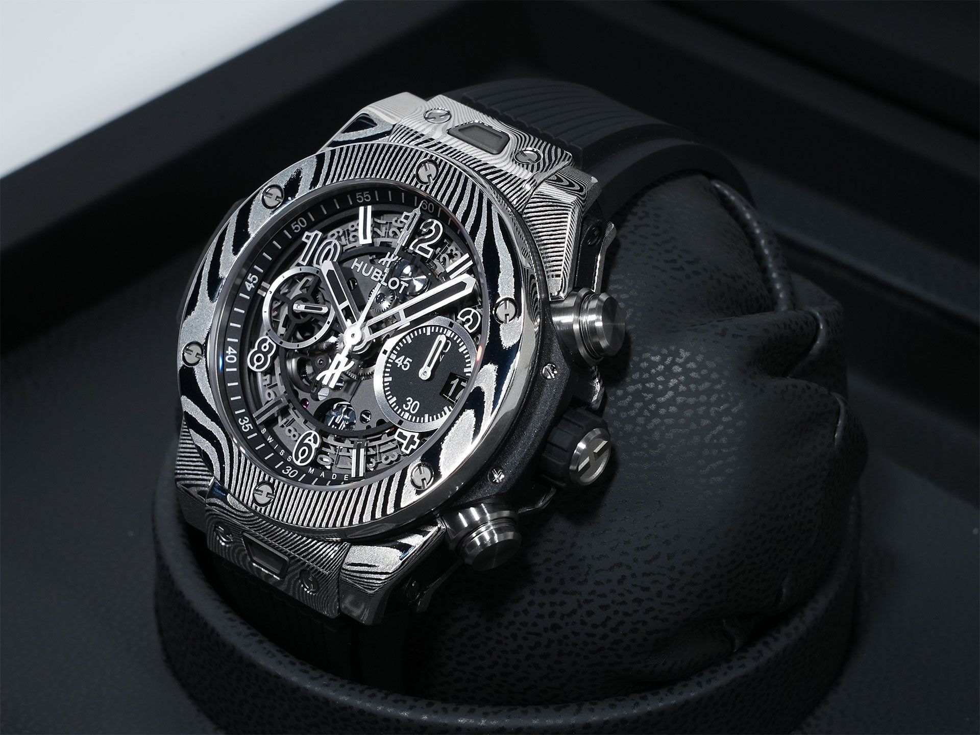 ウブロ ビッグバン ウニコ グルメ Ref.441.DS.1170.NR.GAS22 ダマスカス鋼 スケルトン文字盤 未使用 5ksesph3