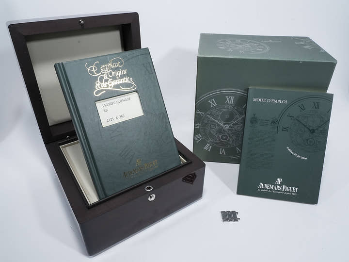 オーデマピゲ ロイヤルオーク ジャンボ エクストラ シン Ref.15202ST.O.0944ST ステンレススチール ホワイト文字盤 美中古 qm2rik7d