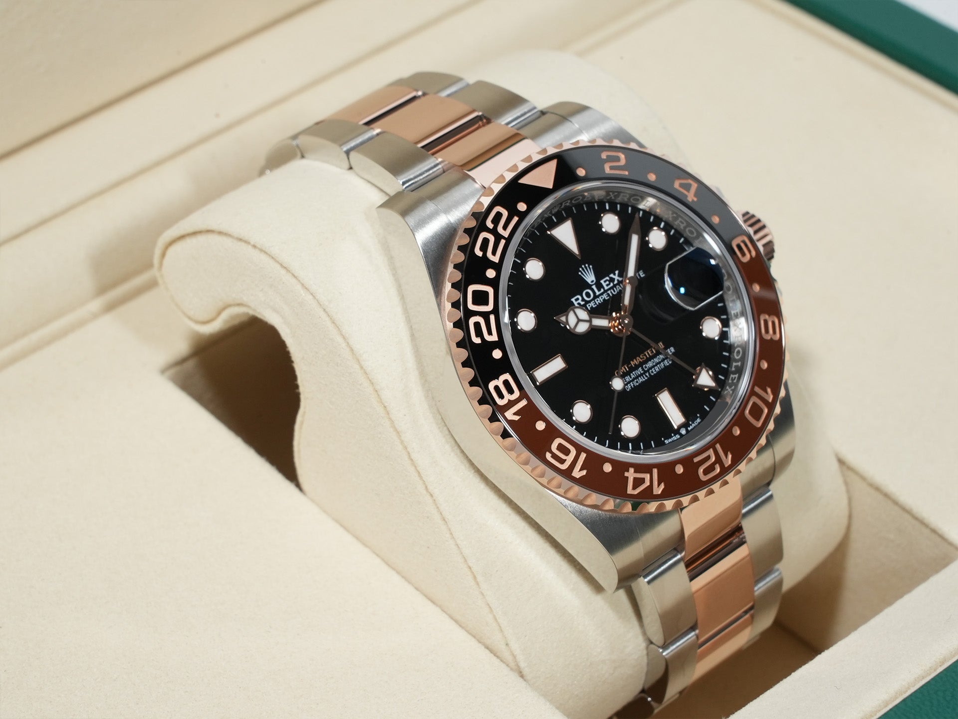 Rolex GMT-Master II Ref. 126711CHNR Stainless Steel/Everose Gold Black Dial Oyster Bracelet Unused 6miwh87m