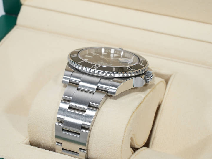 ロレックス サブマリーナー デイト Ref.116610LN ステンレススチール ブラック文字盤 中古 d3kk43zm