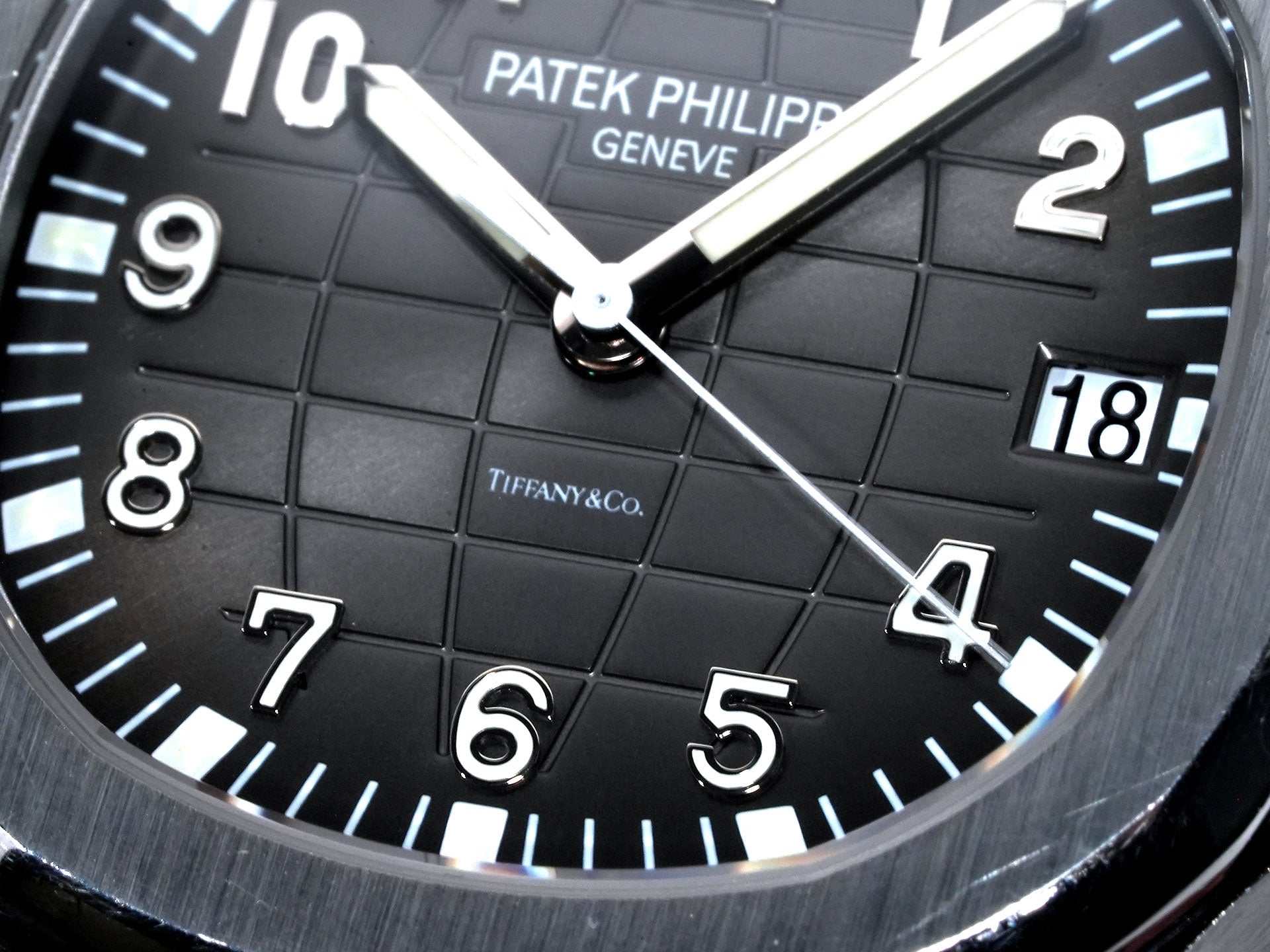 パテックフィリップ アクアノート TIFFANY＆CO. Ref.5167A-001 ステンレススチール ブラック文字盤 中古 m4j64sq3