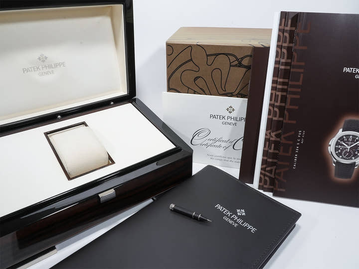 パテックフィリップ アクアノート トラベルタイム Ref.5164A-001 ステンレススチール ブラック文字盤 中古 kcpafj2t