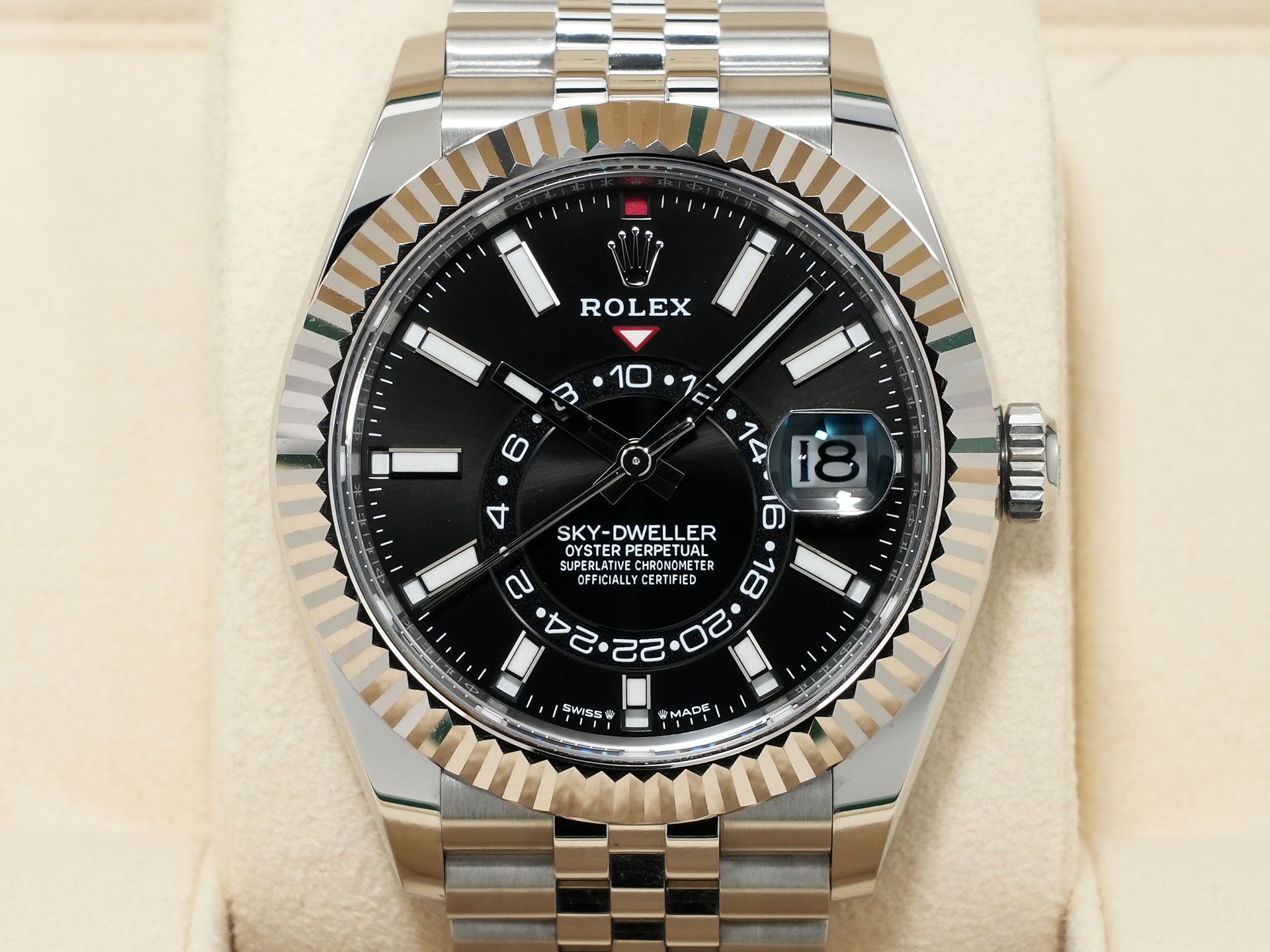 ロレックス スカイドゥエラー Ref.336934 ステンレススチール/ホワイトゴールド ブラック文字盤 ジュビリーブレスレット 中古 isuruare