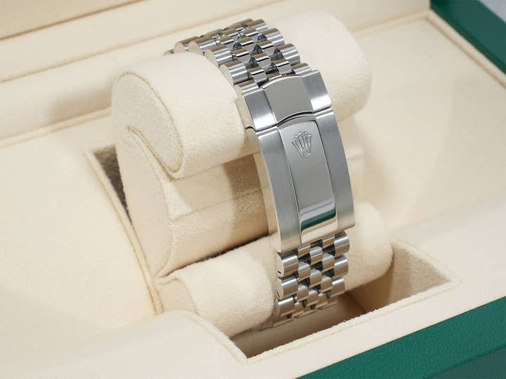 ロレックス スカイドゥエラー Ref.336934 ステンレススチール/ホワイトゴールド ブラック文字盤 ジュビリーブレスレット 中古 isuruare