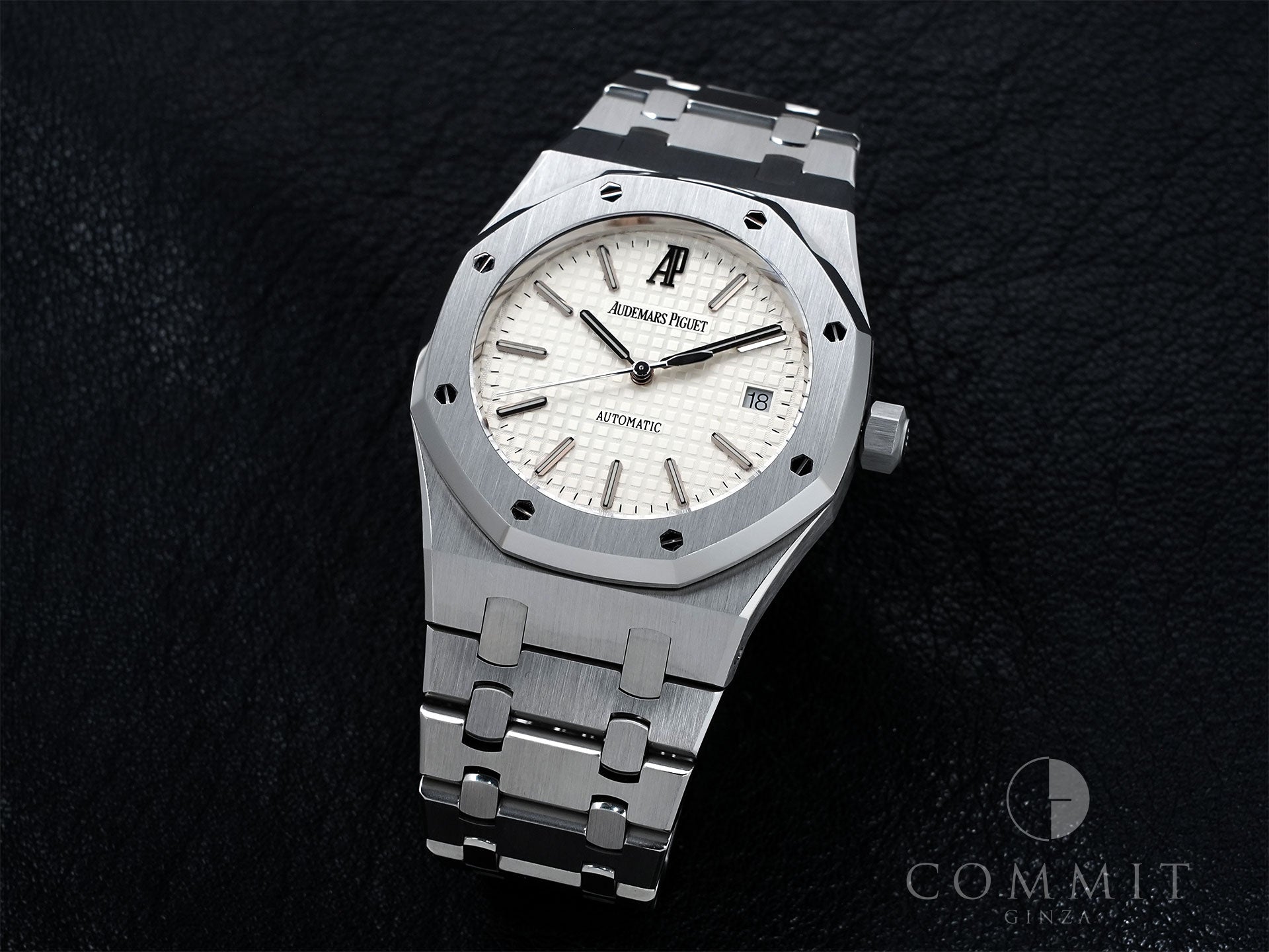 オーデマピゲ ロイヤルオーク Ref.15300ST.OO.1220ST.01 ステンレススチール シルバー文字盤 美品 cpn4jdcs