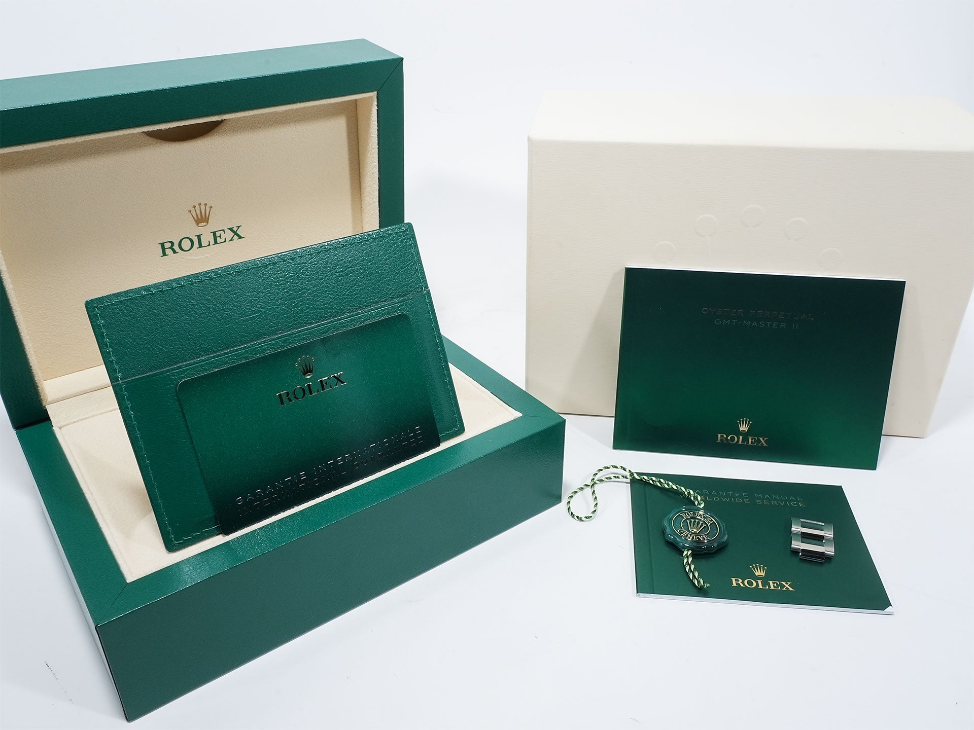 Rolex GMT-Master II Ref. 126710BLNR Stainless Steel Black Dial Oyster Bracelet Excellent Condition 99wnep8e