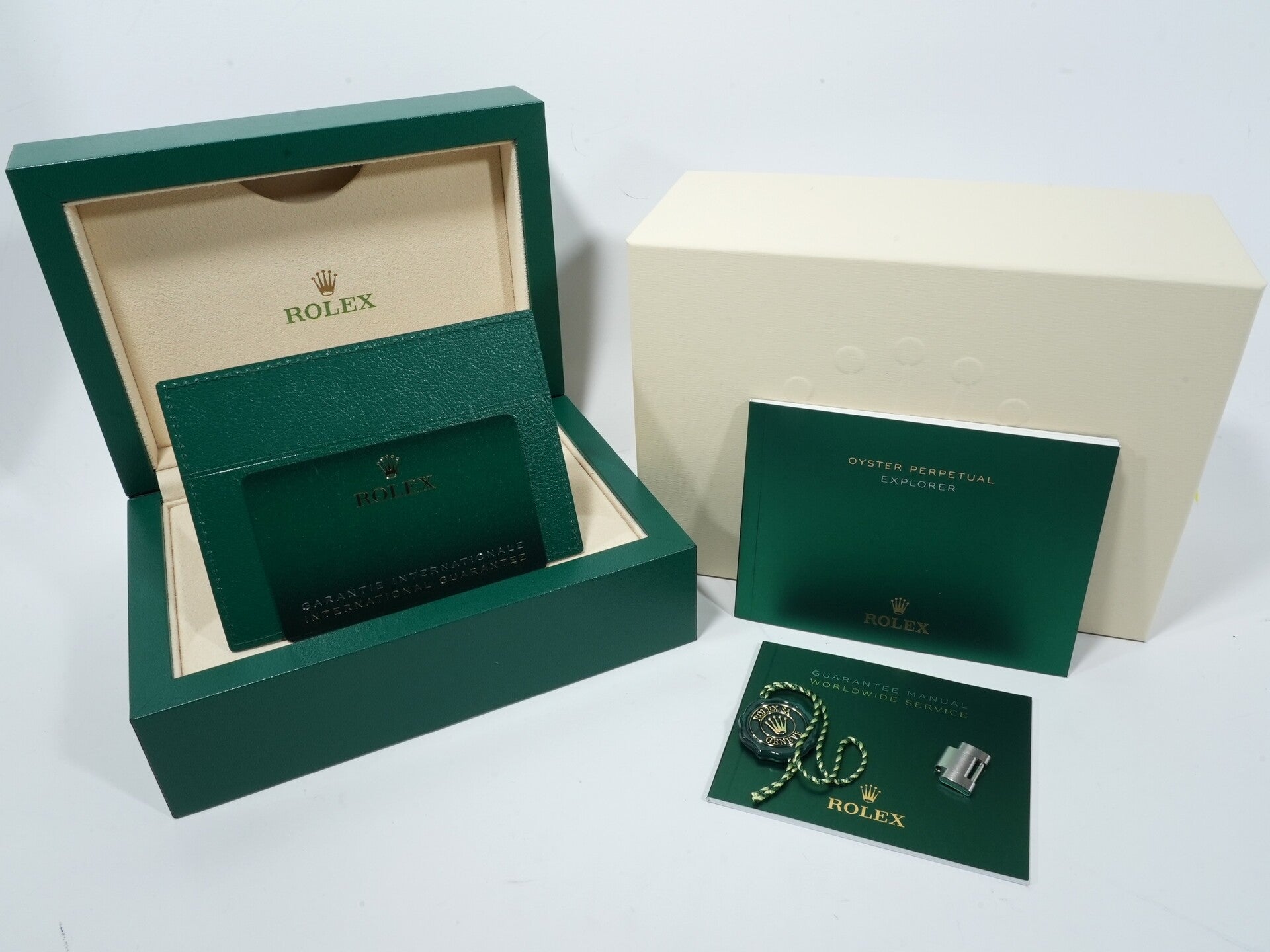 ロレックス エクスプローラー40 Ref.224270 ステンレススチール ブラック文字盤 オイスターブレスレット 未使用 h6nxq37j