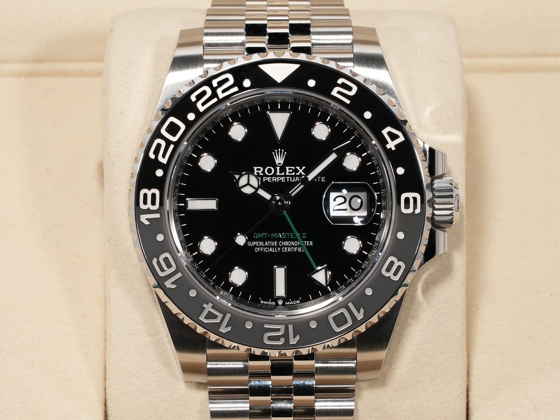 Rolex GMT-Master II Ref. 126710GRNR Stainless Steel Black Dial Jubilee Bracelet Unused pd2vu57u