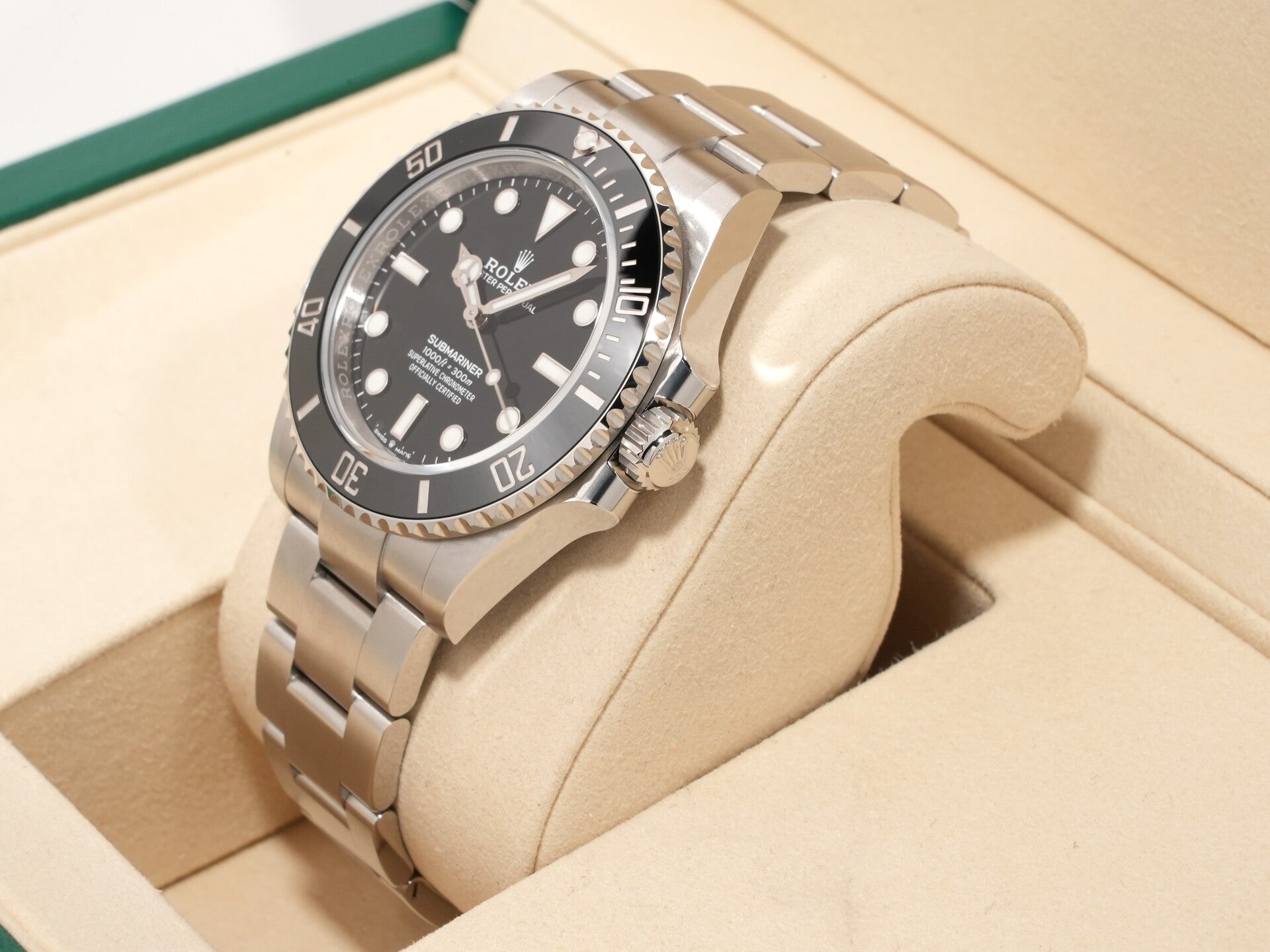 Rolex Submariner No Date Ref. 124060 Stainless Steel Black Dial Unused jqkc2jj9