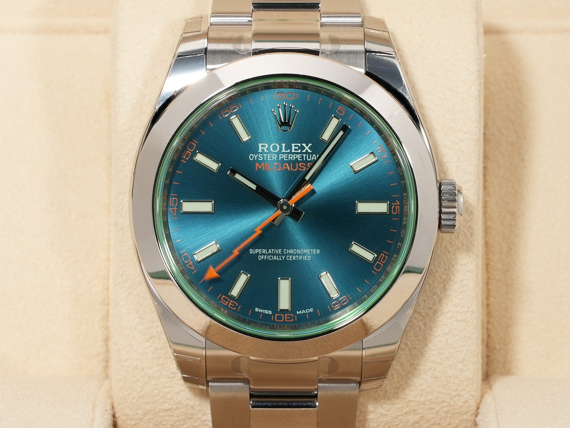 Rolex Milgauss Ref. 116400GV Stainless Steel Z-Blue Dial Unused 89xw8n8w