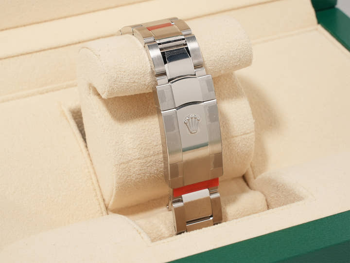 Rolex Milgauss Ref. 116400GV Stainless Steel Z-Blue Dial Unused 89xw8n8w