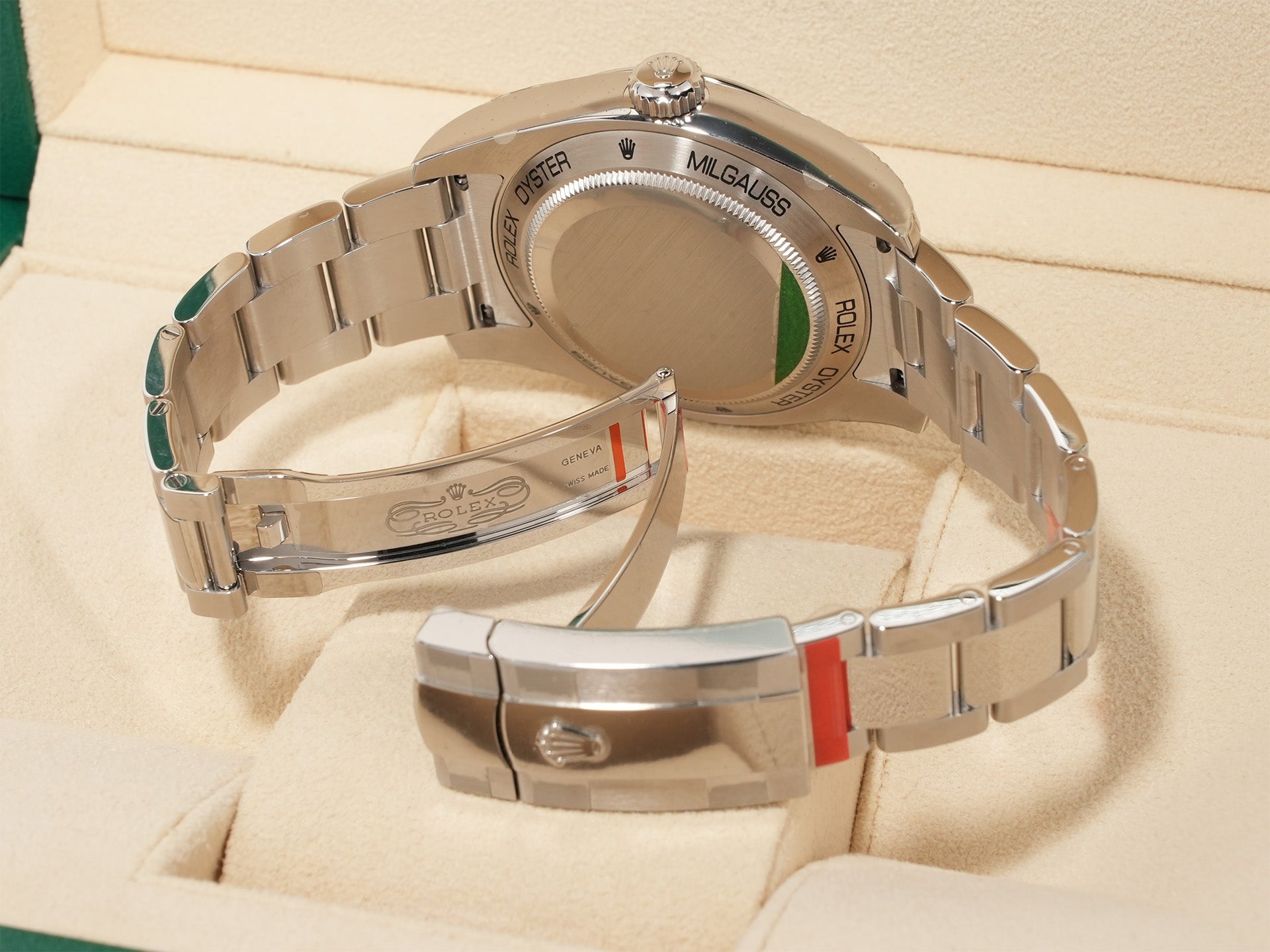 Rolex Milgauss Ref. 116400GV Stainless Steel Z-Blue Dial Unused 89xw8n8w