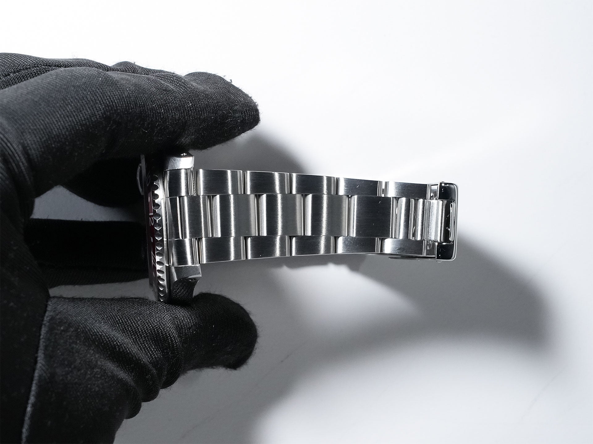 Rolex GMT-Master Ref. 16700 Stainless Steel Black Dial Oyster Bracelet Pre-owned b4xgf37w