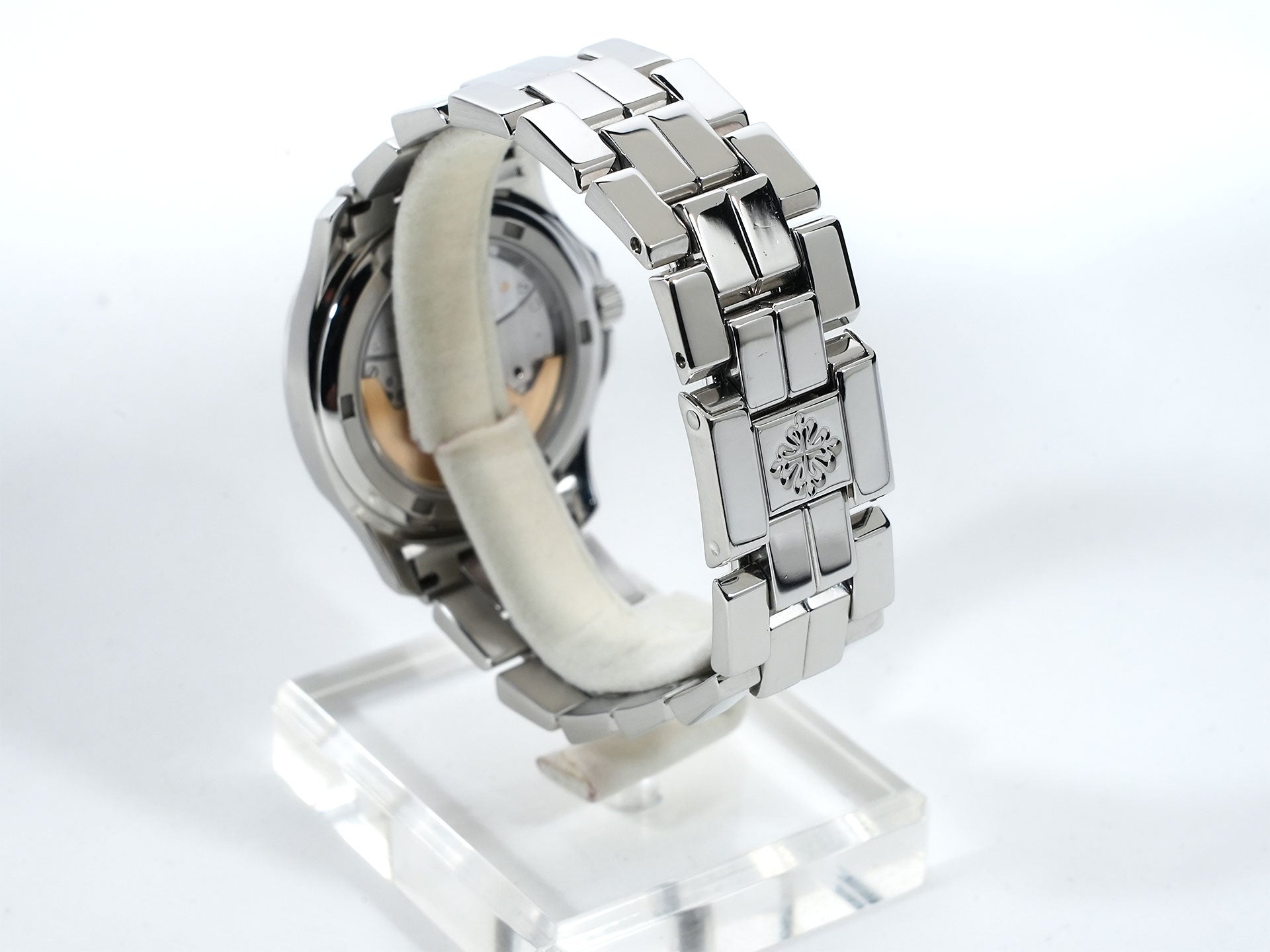 パテックフィリップ アクアノート ミディアム Ref.5066/1A-001 ステンレススチール ブラック文字盤 中古 7d5b3msp