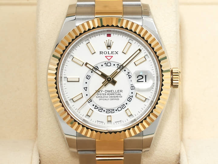 ロレックス スカイドゥエラー Ref.326933 ステンレススチール/イエローゴールド ホワイト文字盤 オイスターブレスレット 美中古 twq4tz3m