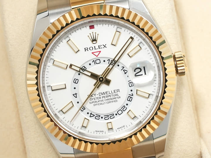 ロレックス スカイドゥエラー Ref.326933 ステンレススチール/イエローゴールド ホワイト文字盤 オイスターブレスレット 美中古 twq4tz3m