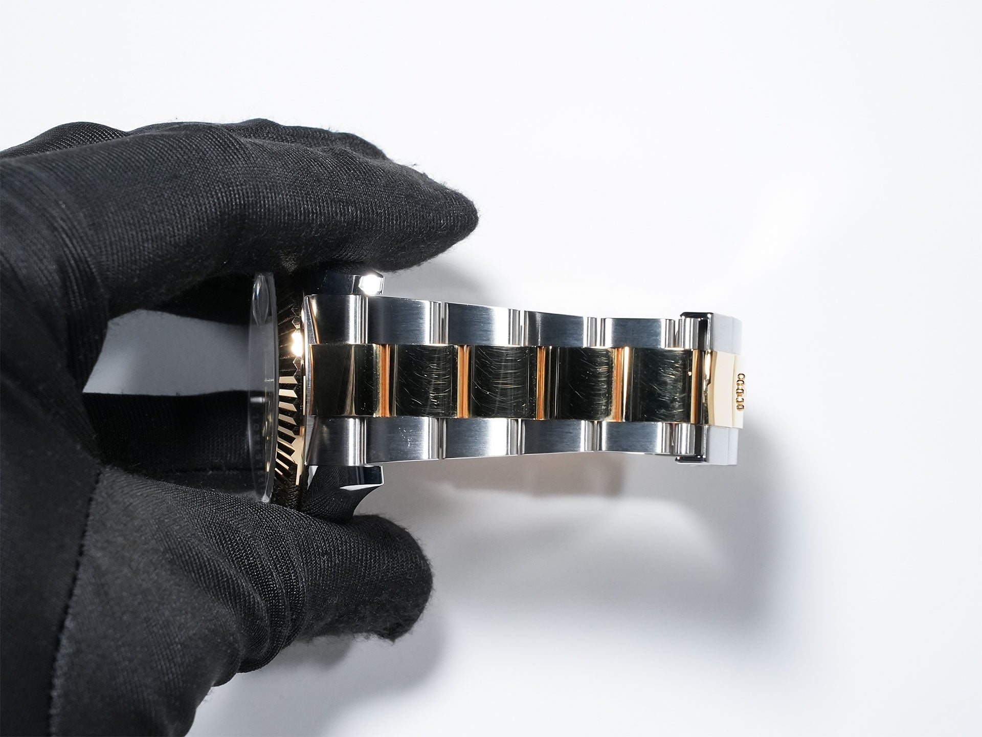 ロレックス スカイドゥエラー Ref.326933 ステンレススチール/イエローゴールド ホワイト文字盤 オイスターブレスレット 美中古 twq4tz3m