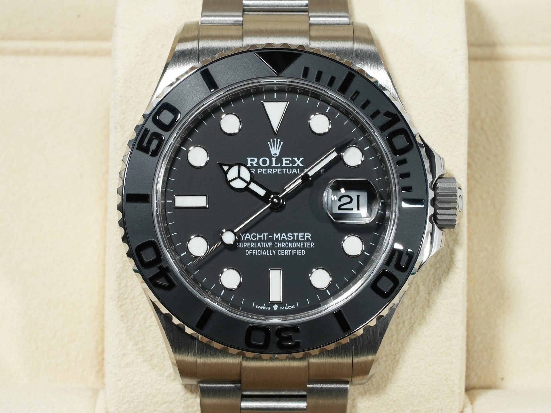 ロレックス ヨットマスター42 Ref.226627 RLXチタン ブラック文字盤 未使用 bmuic66h