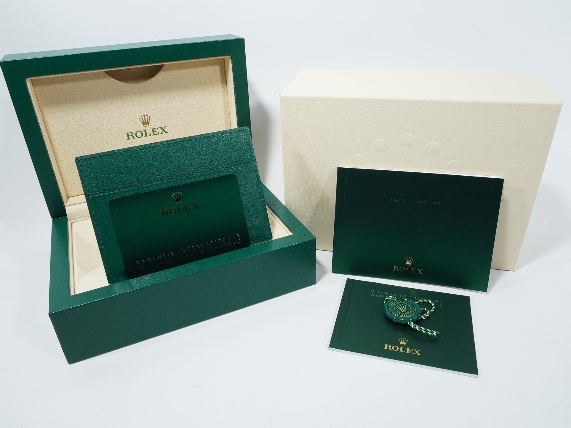 ロレックス ヨットマスター42 Ref.226627 RLXチタン ブラック文字盤 未使用 bmuic66h