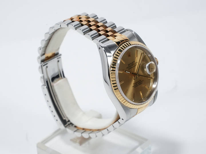 ロレックス デイトジャスト36 TIFFANY Wネーム Ref.16233 ステンレススチール/イエローゴールド シャンパン文字盤 中古 4nn7yapc