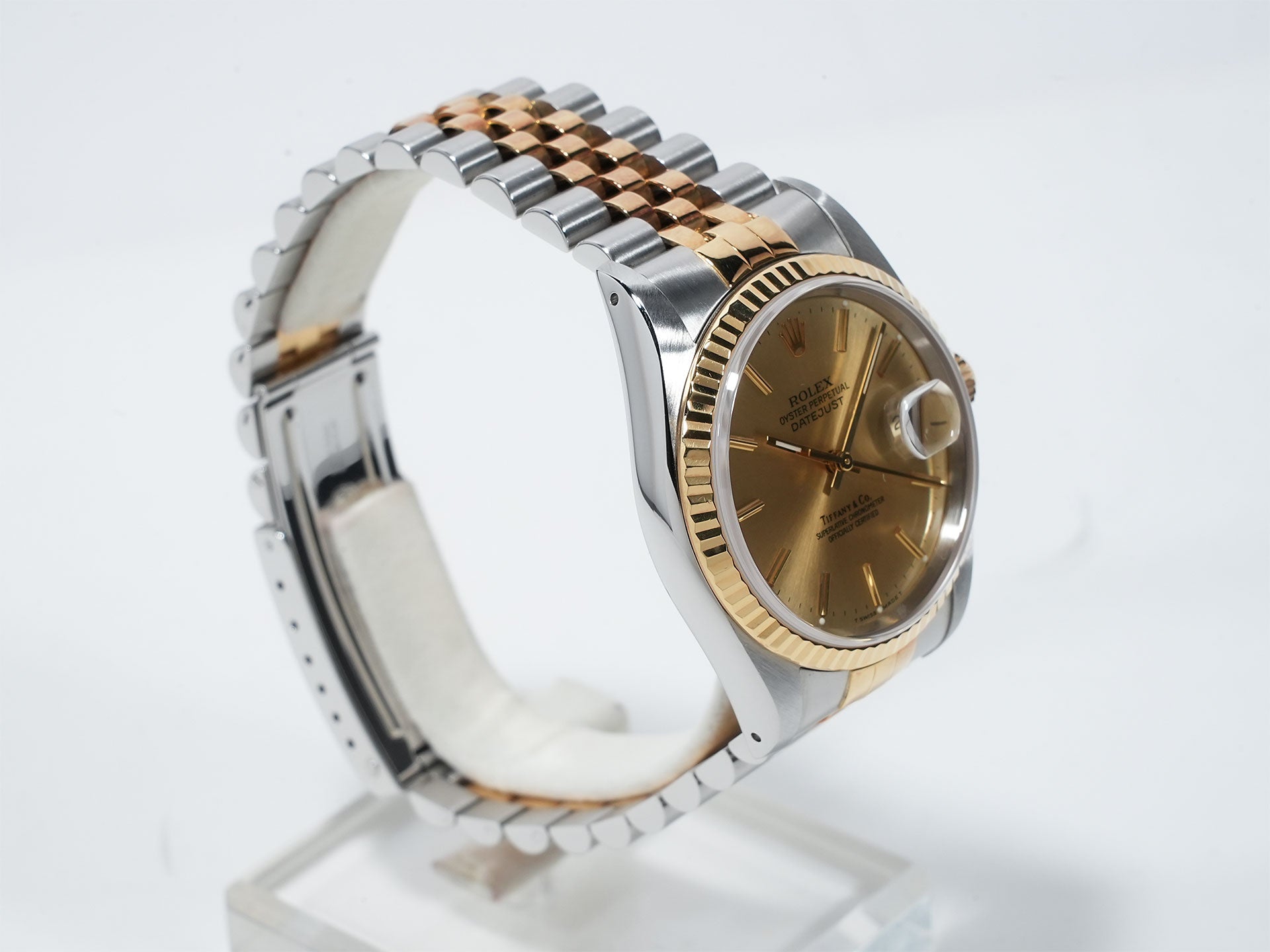 ロレックス デイトジャスト36 TIFFANY Wネーム Ref.16233 ステンレススチール/イエローゴールド シャンパン文字盤 中古 4nn7yapc