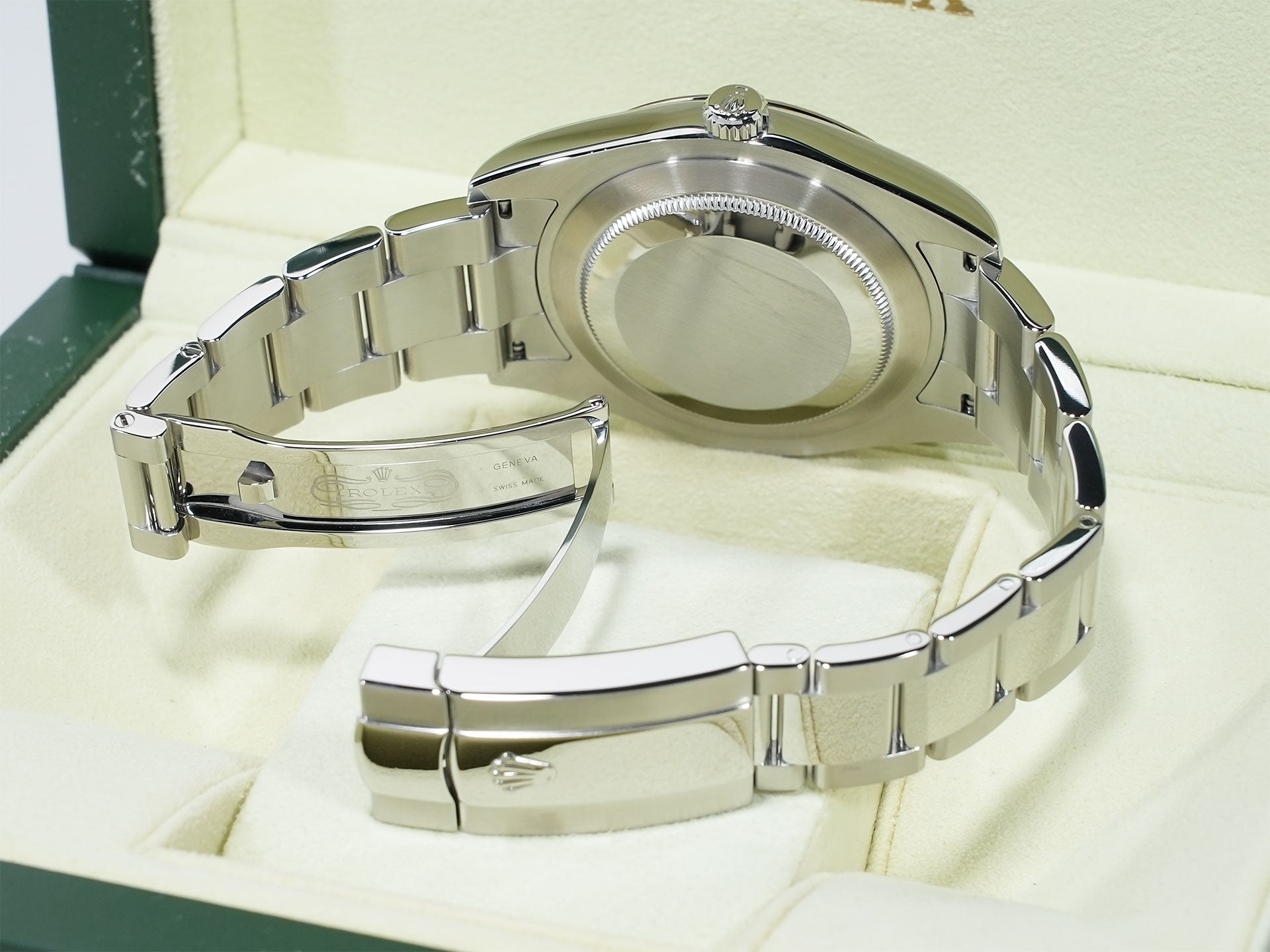 ロレックス デイトジャストII Ref.116334 ステンレススチール/ホワイトゴールド シルバーブルーアラビア文字盤 オイスターブレスレット 美品 3bwmq49b