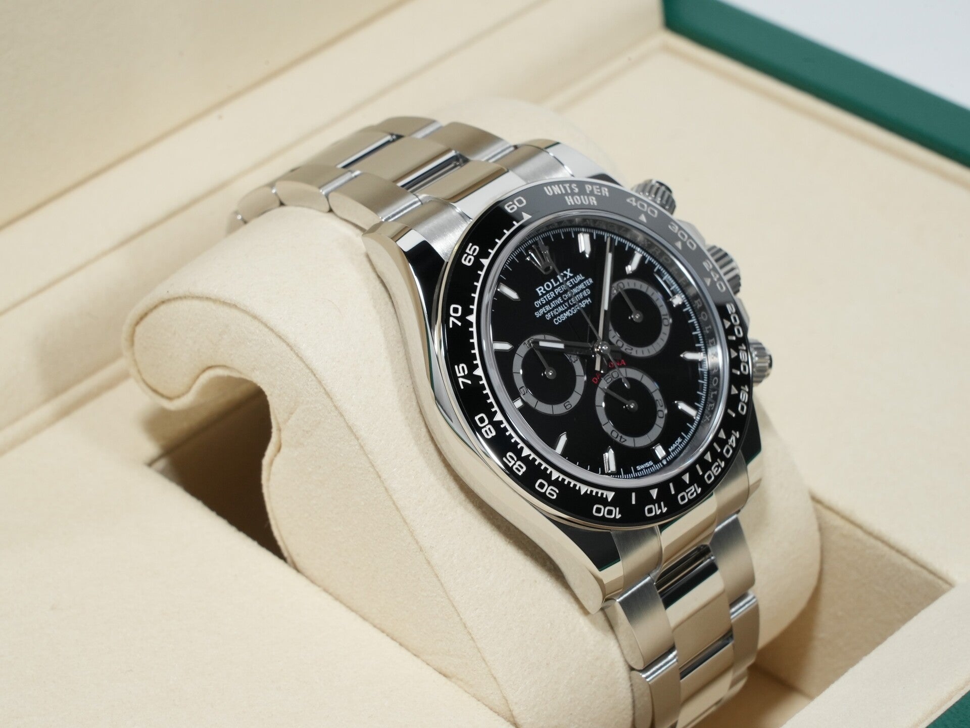 ロレックス デイトナ Ref.126500LN ステンレススチール ブラック文字盤 未使用 upsyod39