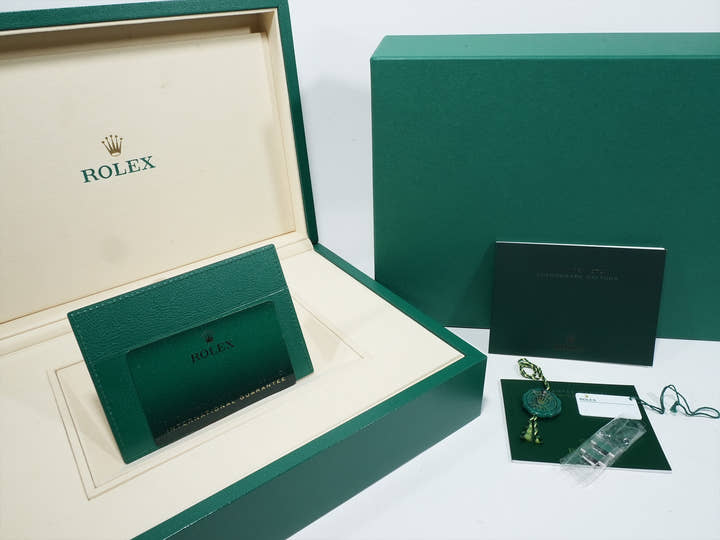 ロレックス デイトナ Ref.126506A プラチナ アイスブルーx11Pダイヤ文字盤 未使用 hpwxnzgu