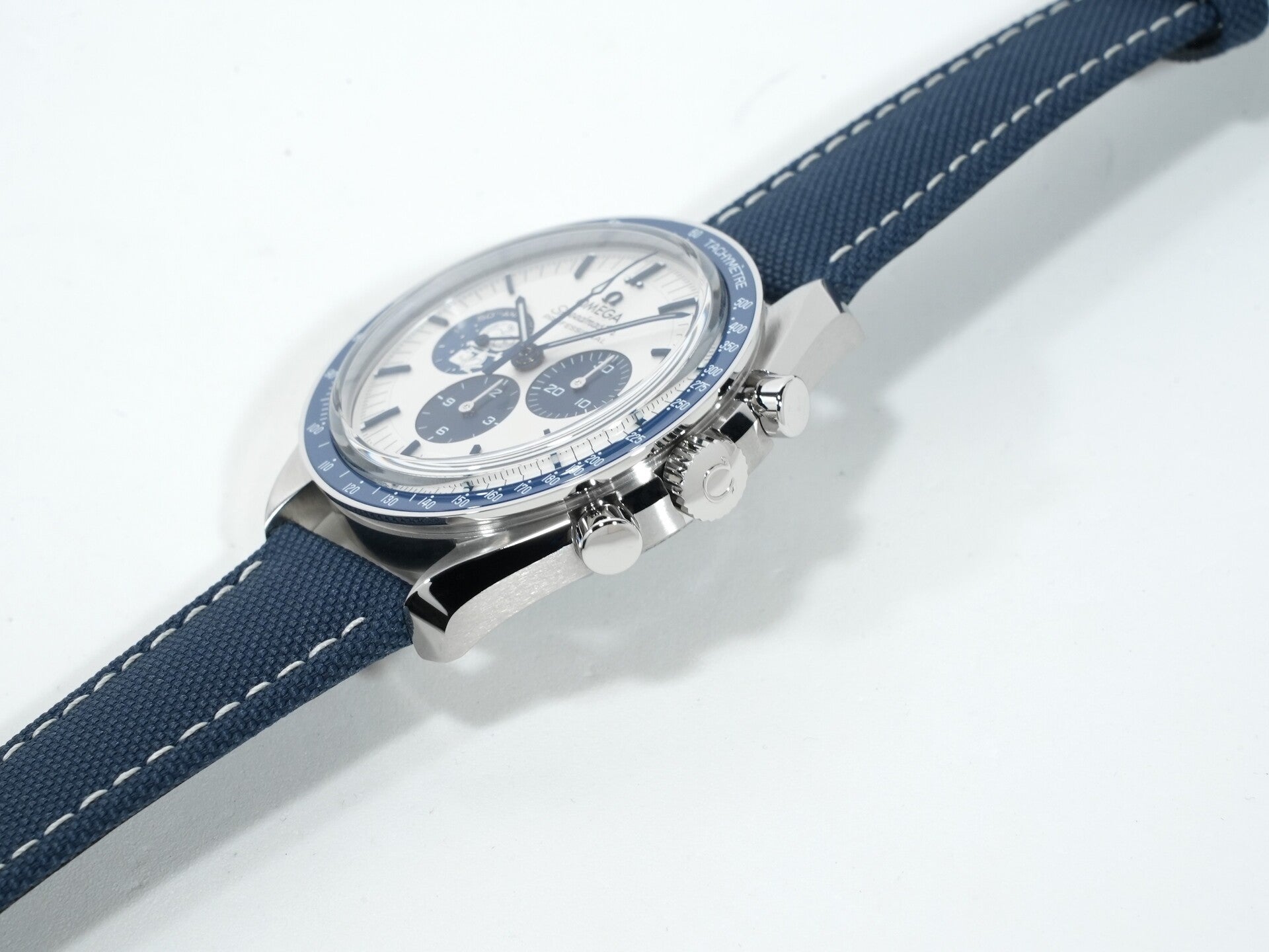 オメガ スピードマスター 記念モデル コーアクシャル マスター クロノメーター クロノグラフ 42MM Ref.310.32.42.50.02.001 ステンレススチール シルバー文字盤 未使用 bi6fpgij