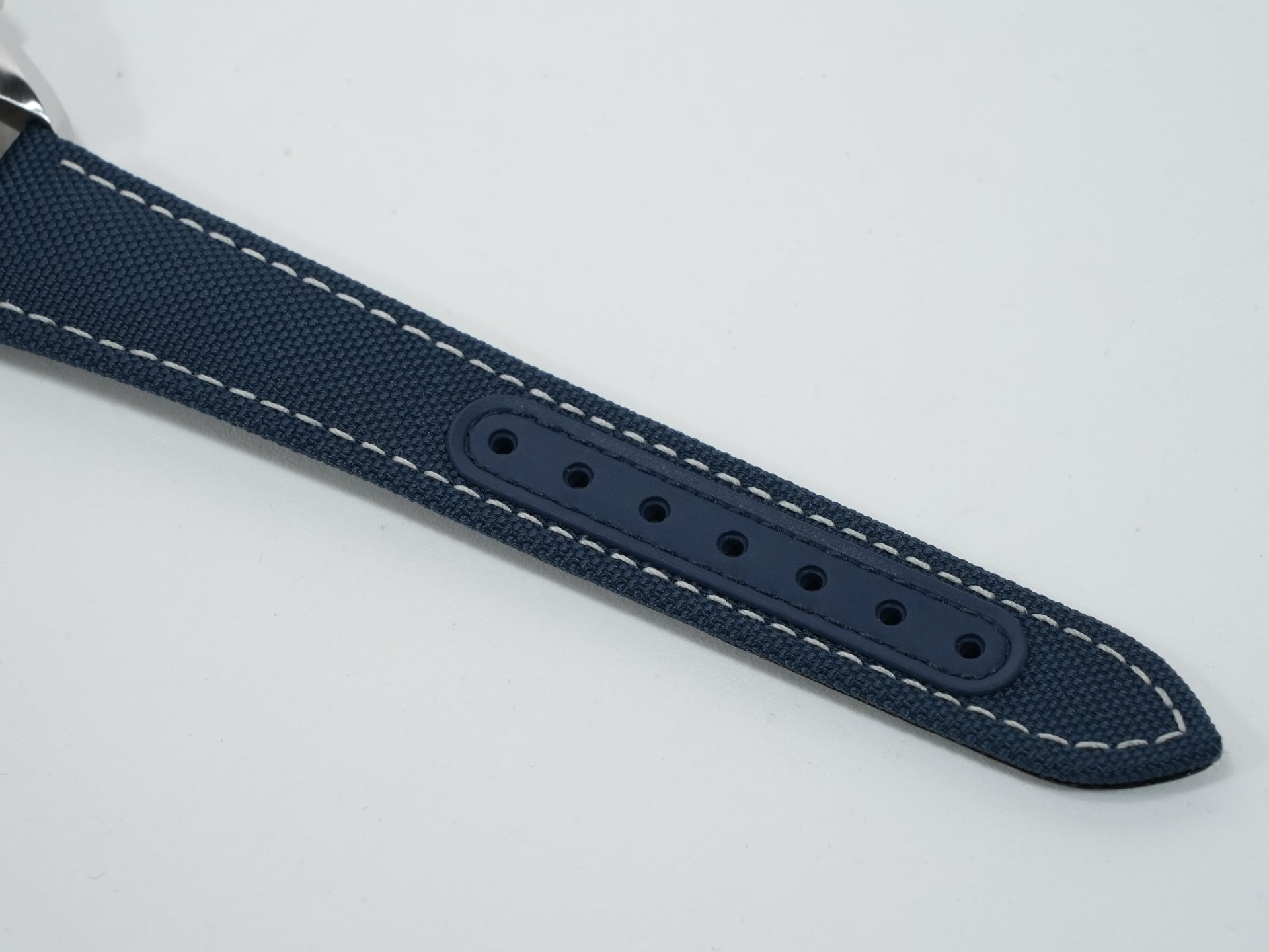 オメガ スピードマスター 記念モデル コーアクシャル マスター クロノメーター クロノグラフ 42MM Ref.310.32.42.50.02.001 ステンレススチール シルバー文字盤 未使用 bi6fpgij