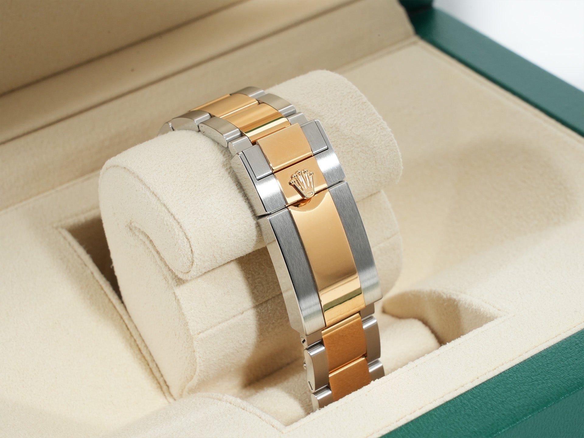 ロレックス デイトナ Ref.116503G ステンレススチール/イエローゴールド ブラックx8Pダイヤ文字盤 美中古 8f7ivttb