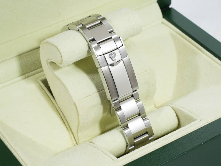 ロレックス デイトナ Ref.116520 ステンレススチール ブラック文字盤 中古 ox56yaf6