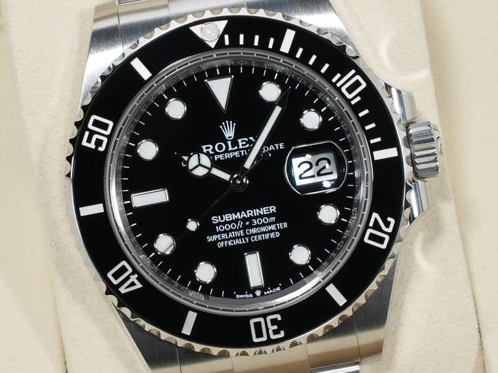 ロレックス サブマリーナー デイト Ref.126610LN ステンレススチール ブラック文字盤 未使用 ia6e2dk6