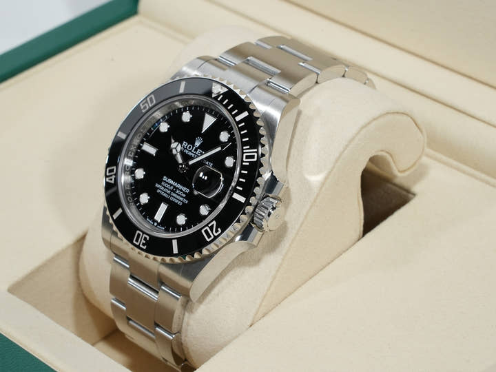 ロレックス サブマリーナー デイト Ref.126610LN ステンレススチール ブラック文字盤 未使用 ia6e2dk6