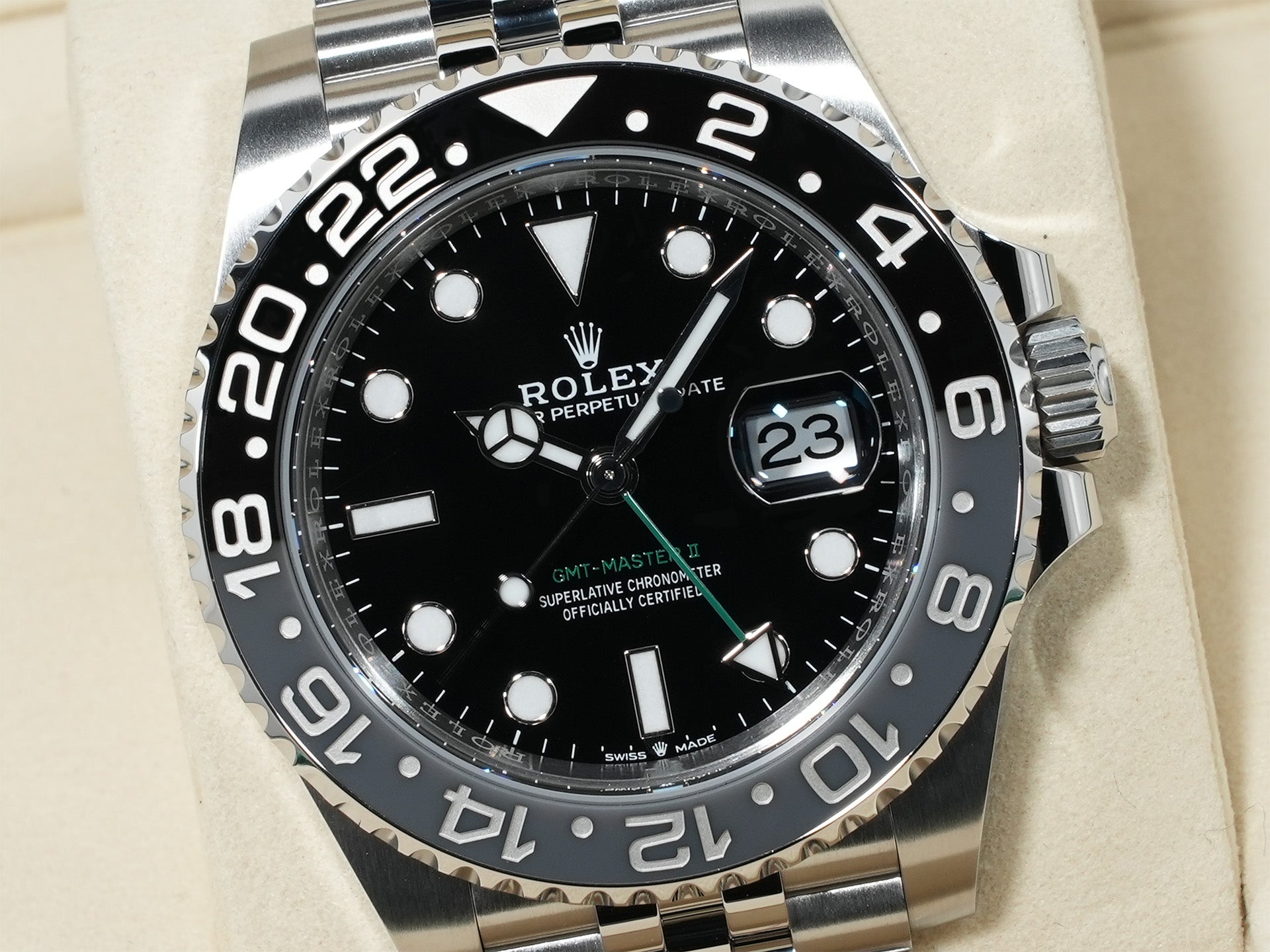 ロレックス GMTマスターII Ref.126710GRNR ステンレススチール ブラック文字盤 ジュビリーブレスレット 未使用 cy7z4uui