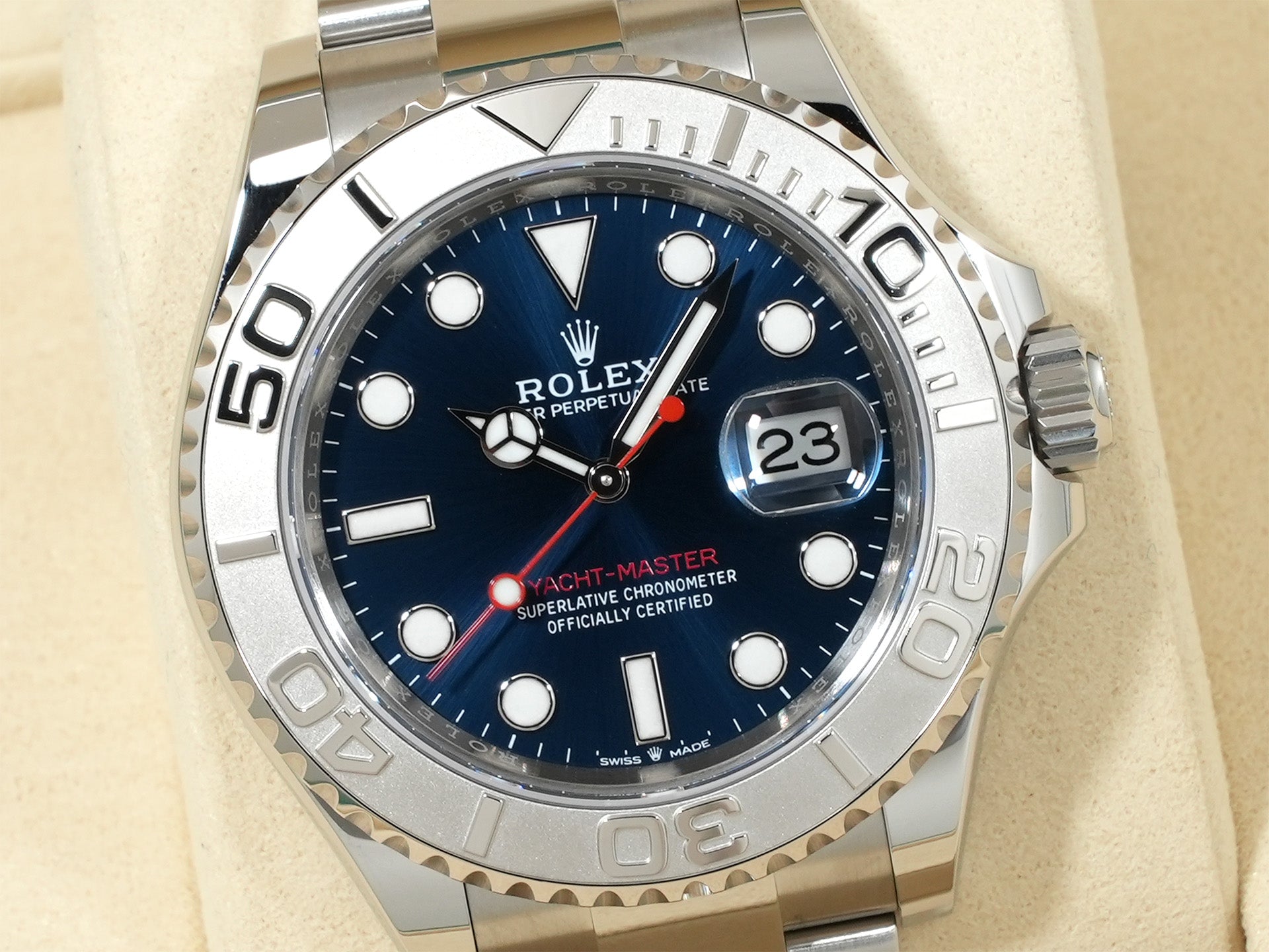 ロレックス ヨットマスター40 Ref.126622 ステンレススチール/プラチナ ブライトブルー文字盤 未使用 di7hkjmi