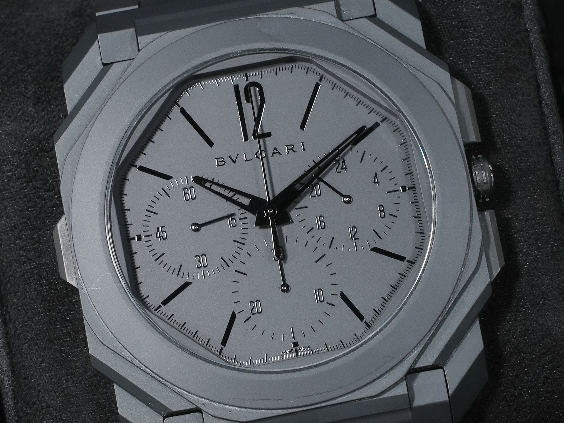 ブルガリ オクト フィニッシモ クロノグラフ GMT Ref.103278 セラミック ブラック文字盤 美品 b6s6g45z