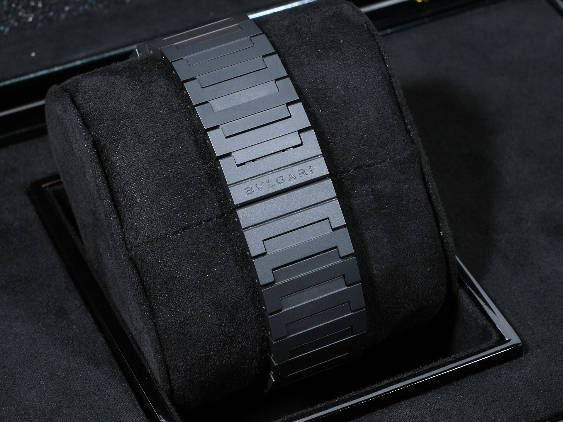 ブルガリ オクト フィニッシモ クロノグラフ GMT Ref.103278 セラミック ブラック文字盤 美品 b6s6g45z