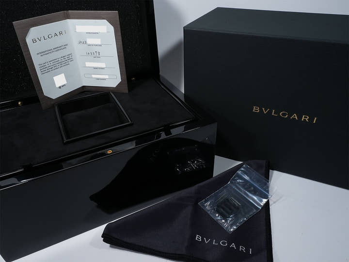 ブルガリ オクト フィニッシモ クロノグラフ GMT Ref.103278 セラミック ブラック文字盤 美品 b6s6g45z