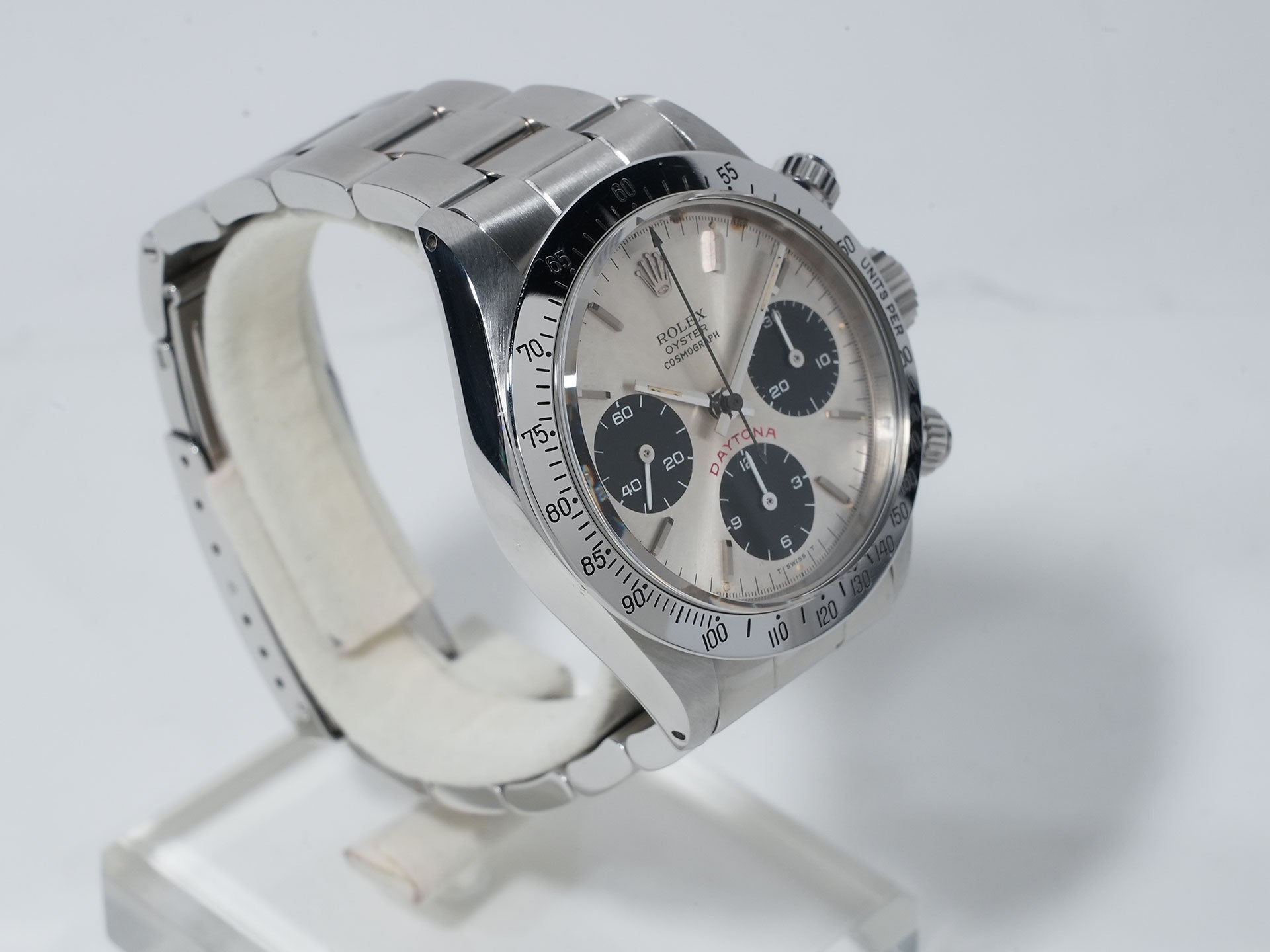 Rolex Daytona Ref. 6265 Stainless Steel Silver Dial Pre-owned 8atpkkuq