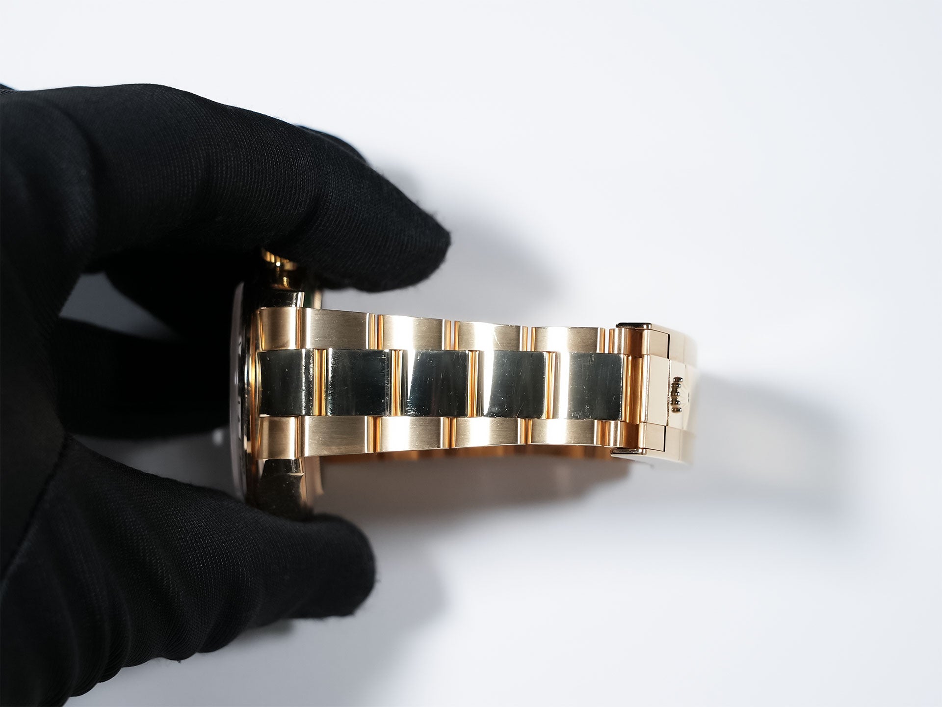 ロレックス デイトナ Ref.116508 イエローゴールド ゴールドxブラック文字盤 中古 87n3o7rb