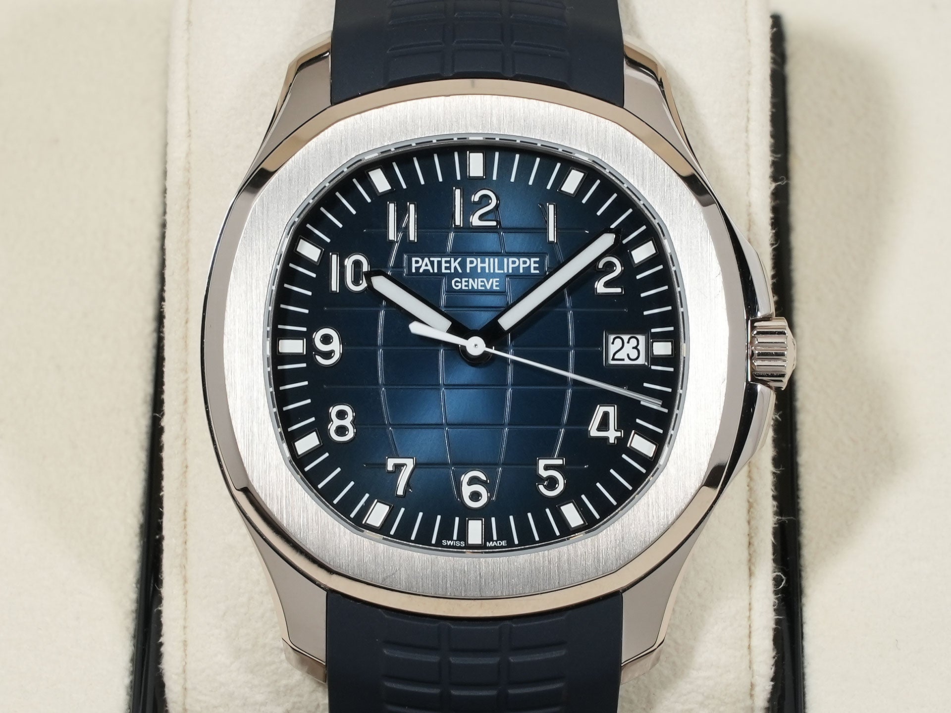 パテックフィリップ アクアノート Ref.5168G-001 ホワイトゴールド ミッドナイトブルー文字盤 中古 ymsch67p