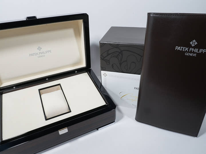 パテックフィリップ アクアノート Ref.5168G-001 ホワイトゴールド ミッドナイトブルー文字盤 中古 ymsch67p