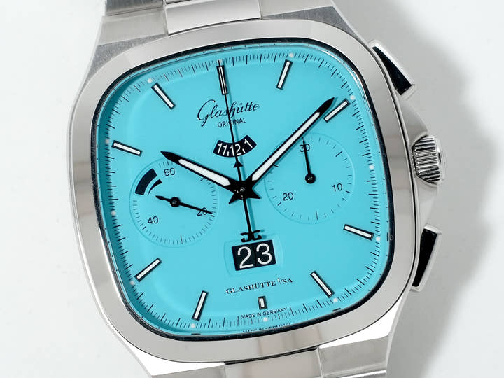 グラスヒュッテオリジナル セブンティーズ・クロノグラフ・パノラマデイト リミテッド・エディション Ref.1-37-02-10-02-63 ステンレススチール ディスコブルー文字盤 美品 rirppcki