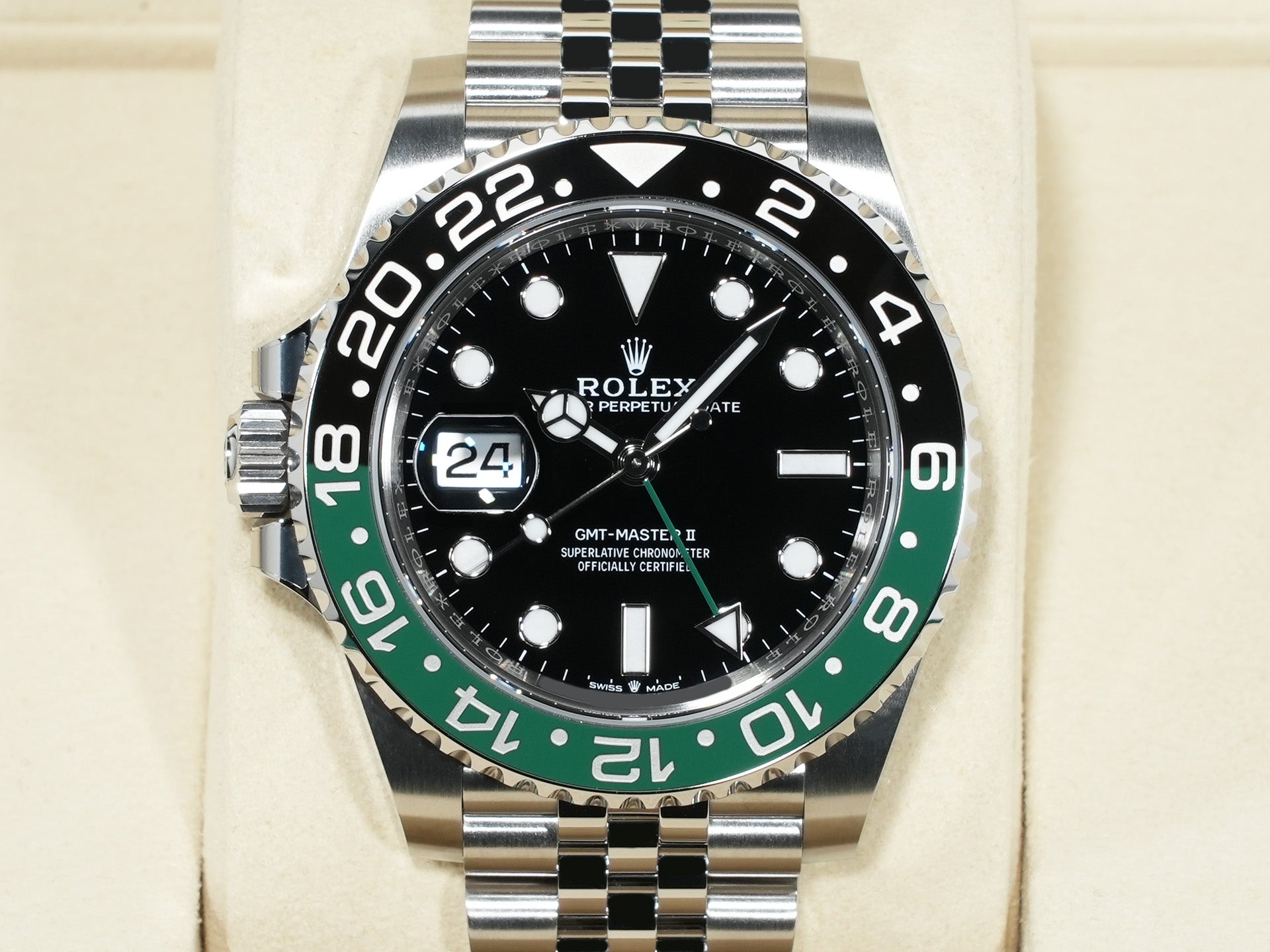 Rolex GMT-Master II Ref. 126720VTNR Stainless Steel with Black Dial and Jubilee Bracelet, Unused (dv7ftjvu)