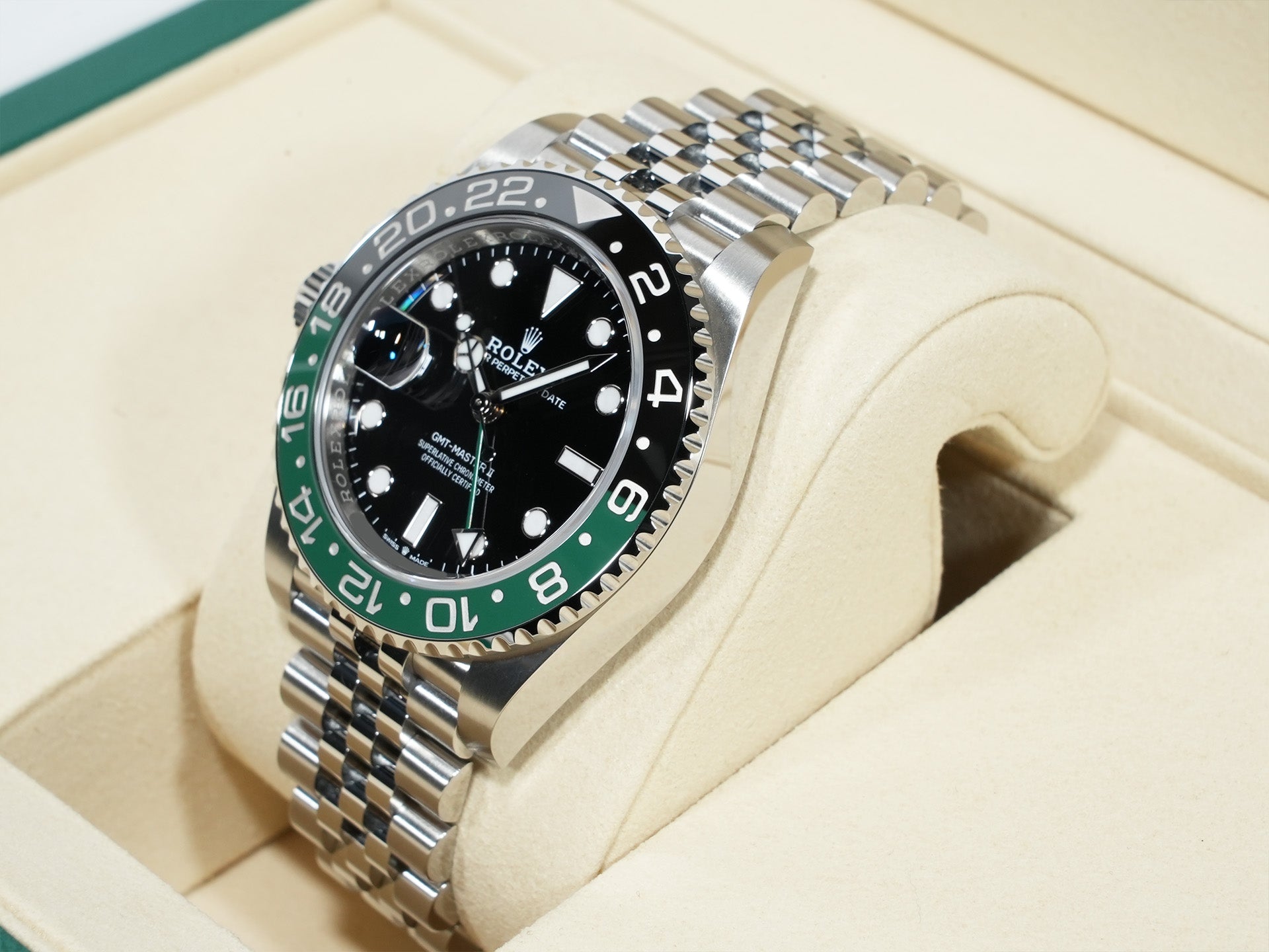 Rolex GMT-Master II Ref. 126720VTNR Stainless Steel with Black Dial and Jubilee Bracelet, Unused (dv7ftjvu)