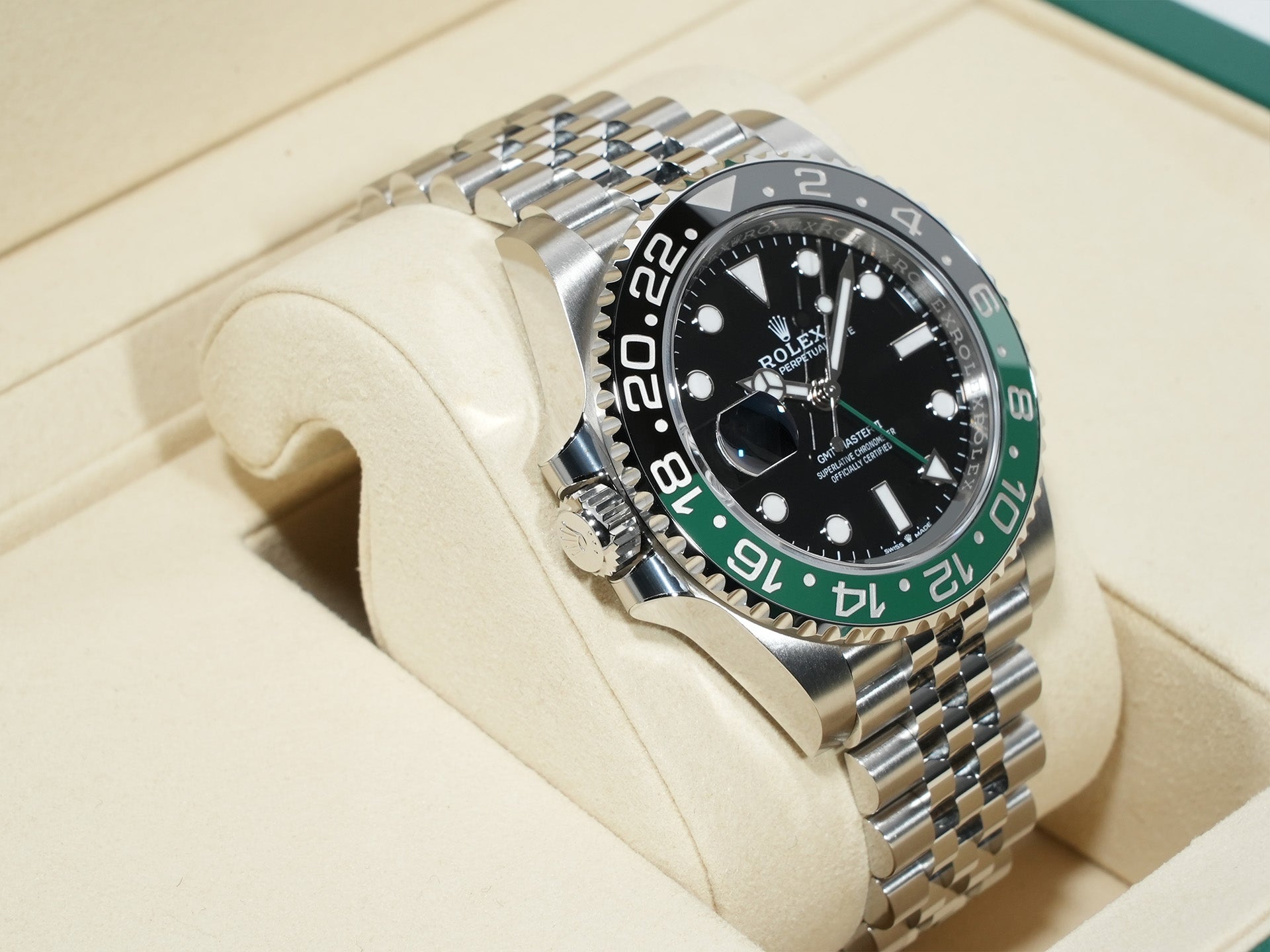 Rolex GMT-Master II Ref. 126720VTNR Stainless Steel with Black Dial and Jubilee Bracelet, Unused (dv7ftjvu)